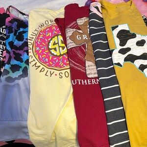 Women’s shirts lot